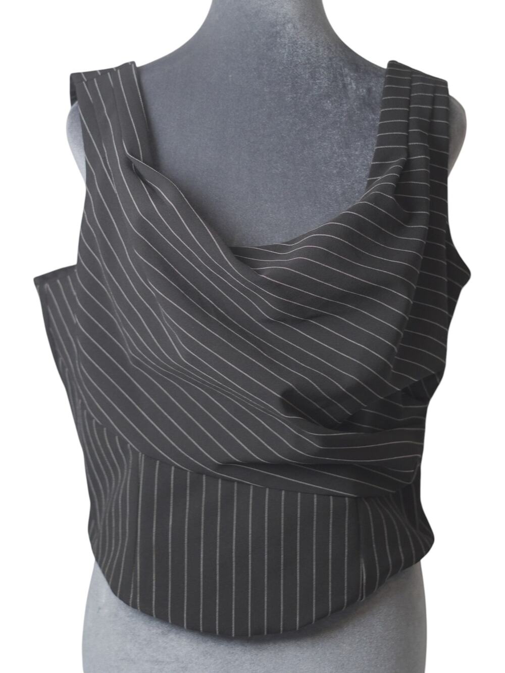 Express Pinstripe Corset Top 14 Black Boned Cowl Neck Side Zip Old Money EUC